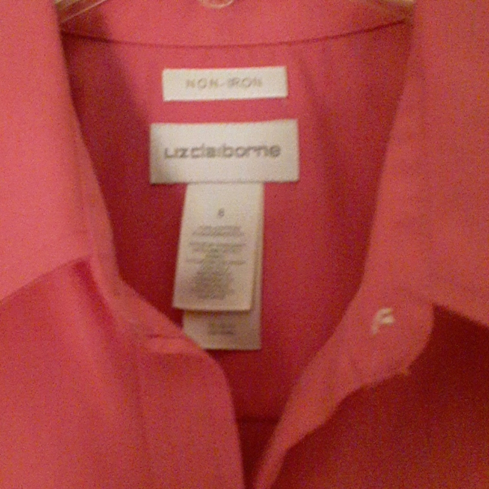 Liz Claiborne sleeveless fuschia shirt